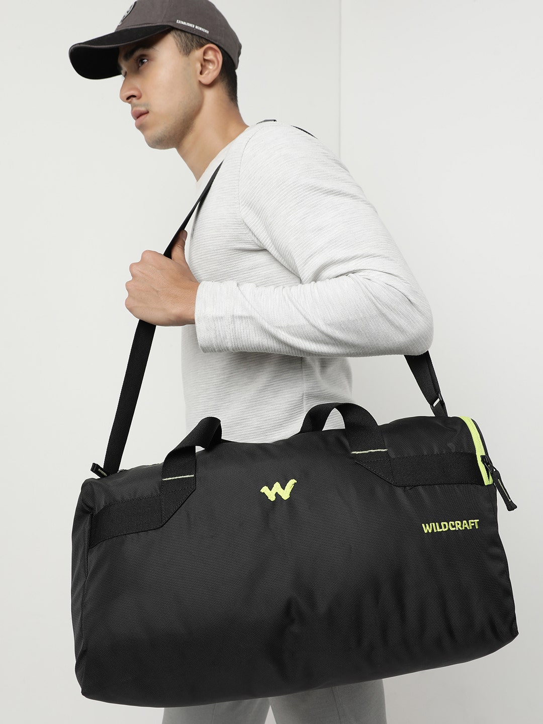 Wildcraft tour travel duffle bag outlet